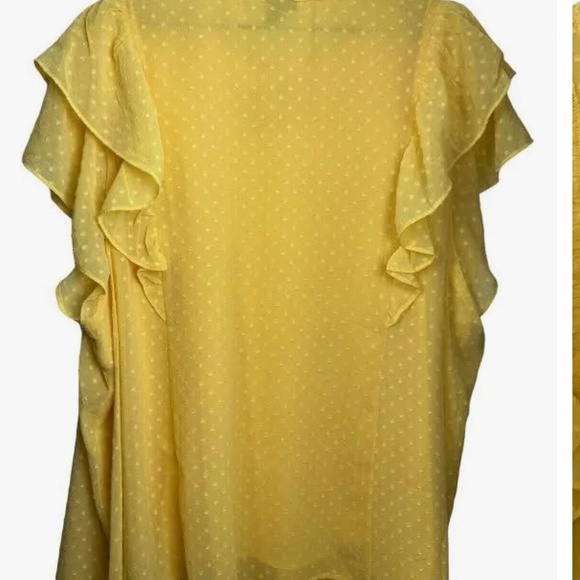 Torrid clip dot blouse - Picture 2 of 3